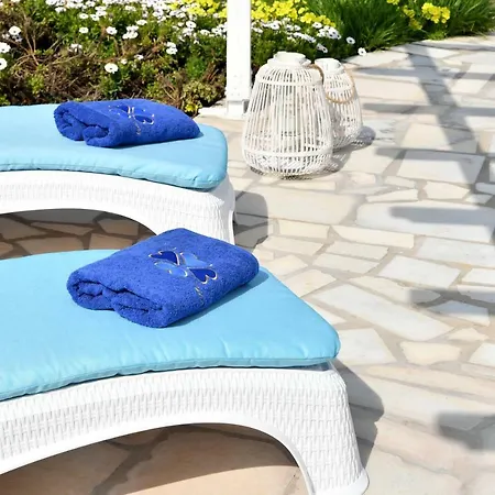 Villa Trifylia Páros